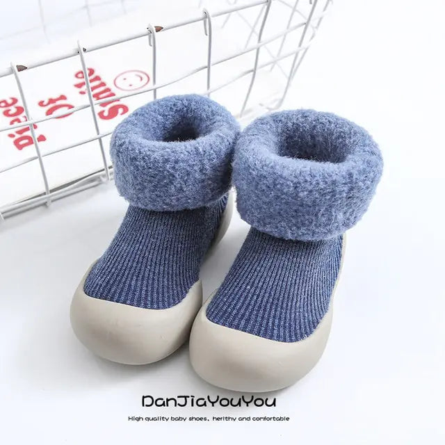 Super Warm Socks Shoes for Kids – Comfort and Style for Winter