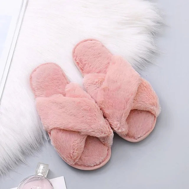 Warm Women's Winter Slippers Made of Faux Fur