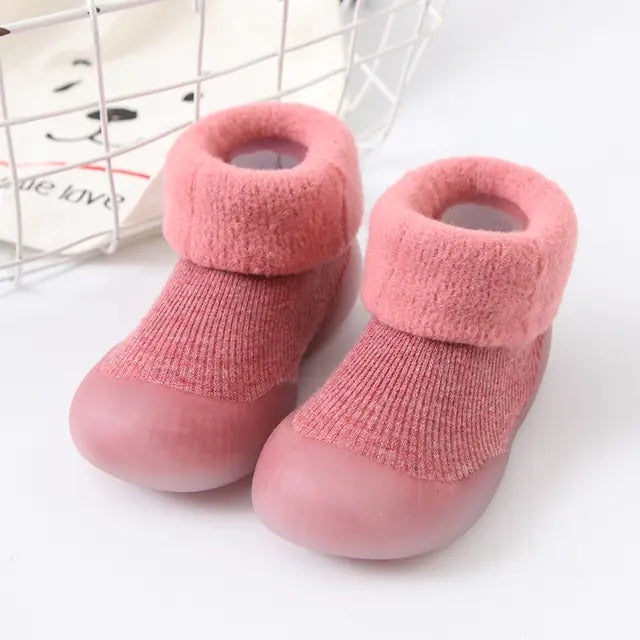 Super Warm Socks Shoes for Kids – Comfort and Style for Winter
