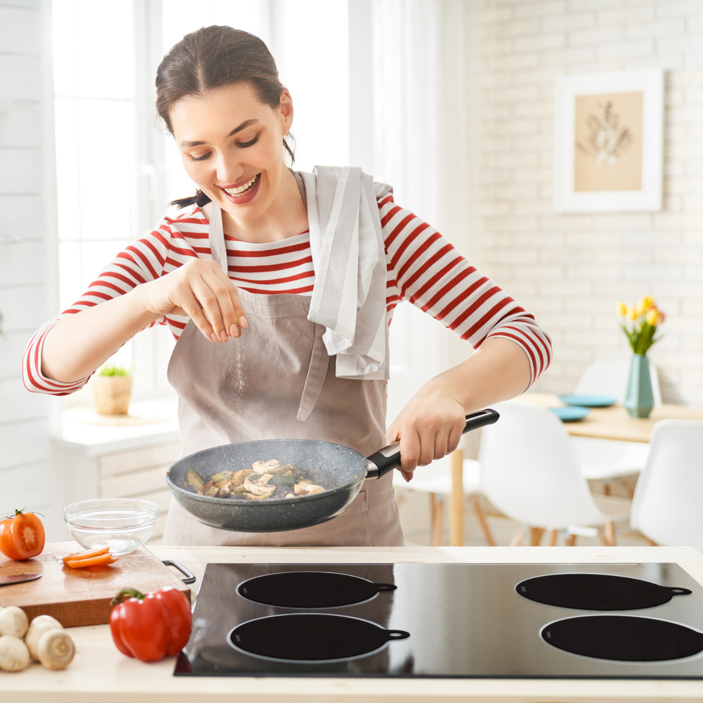 Black Induction Protection Mat - Optimally Safe and Stylish