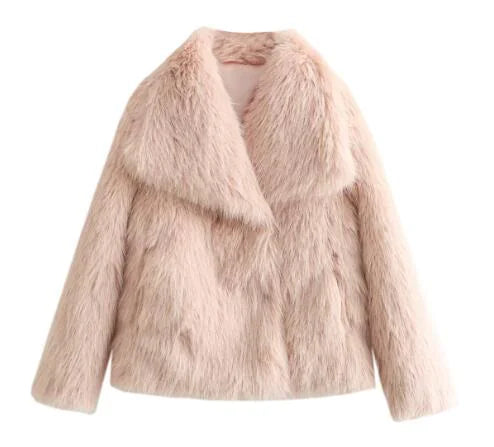 Women's Faux Fox Fur Coat: Elegance and Warmth for the Colder Months