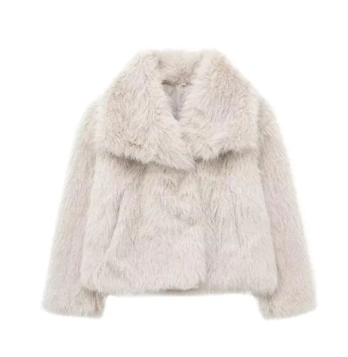 Women's Faux Fox Fur Coat: Elegance and Warmth for the Colder Months