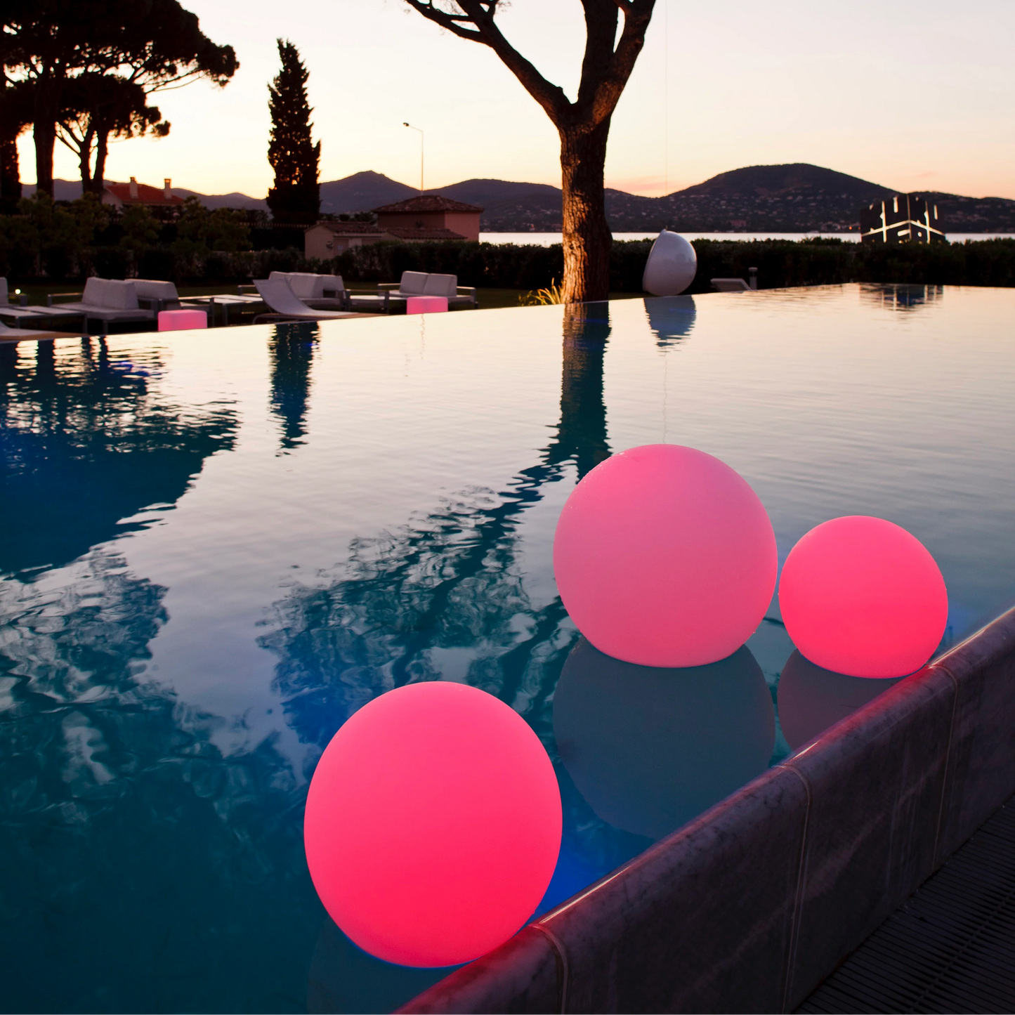 Sfera Tuinverlichting – Stijlvolle Buitenverlichting voor Jouw Tuin