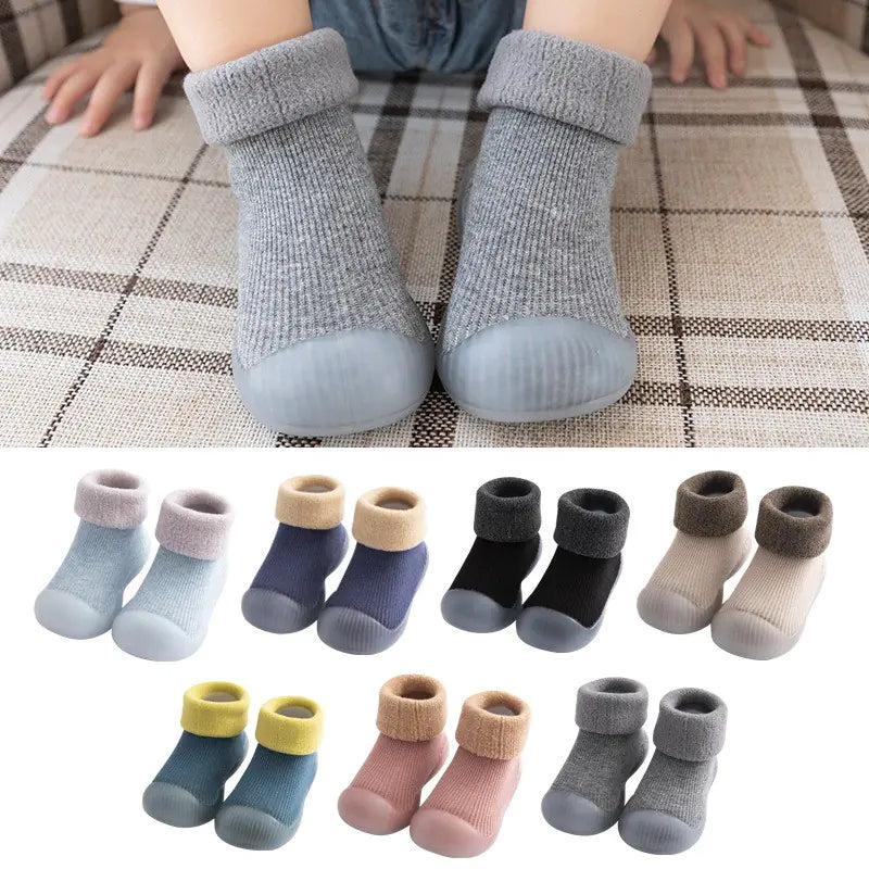Super Warm Socks Shoes for Kids – Comfort and Style for Winter